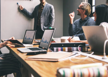 B2B Marketing Agency Strategies to Accelerate Business Growth in 2025